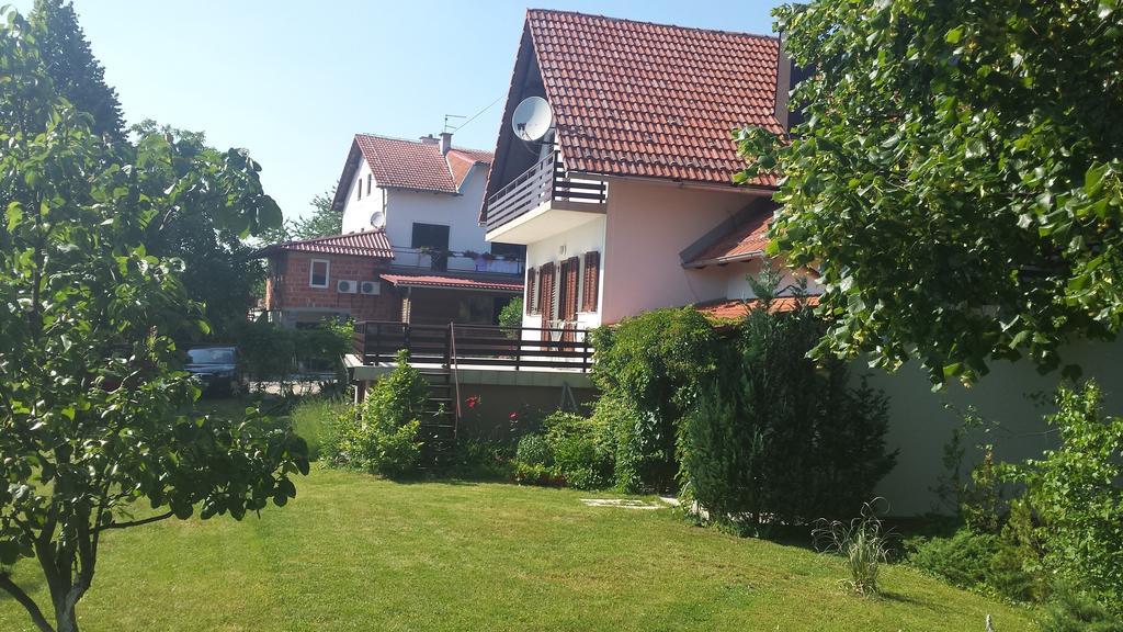 House Tudic Appartement Drežnik Grad Kamer foto