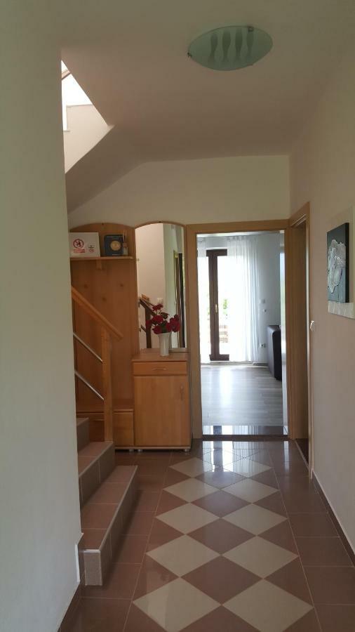 House Tudic Appartement Drežnik Grad Buitenkant foto